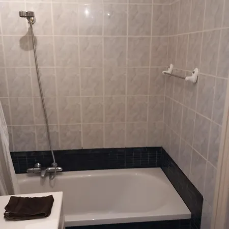De Charme A Apartment *